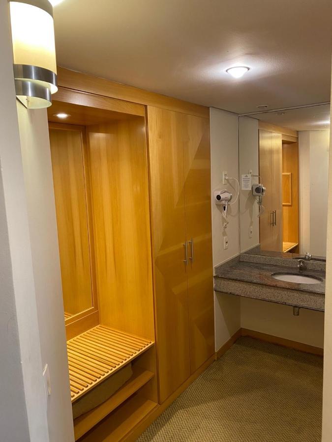 Hotel & Residencia Alphaville 巴路里 外观 照片
